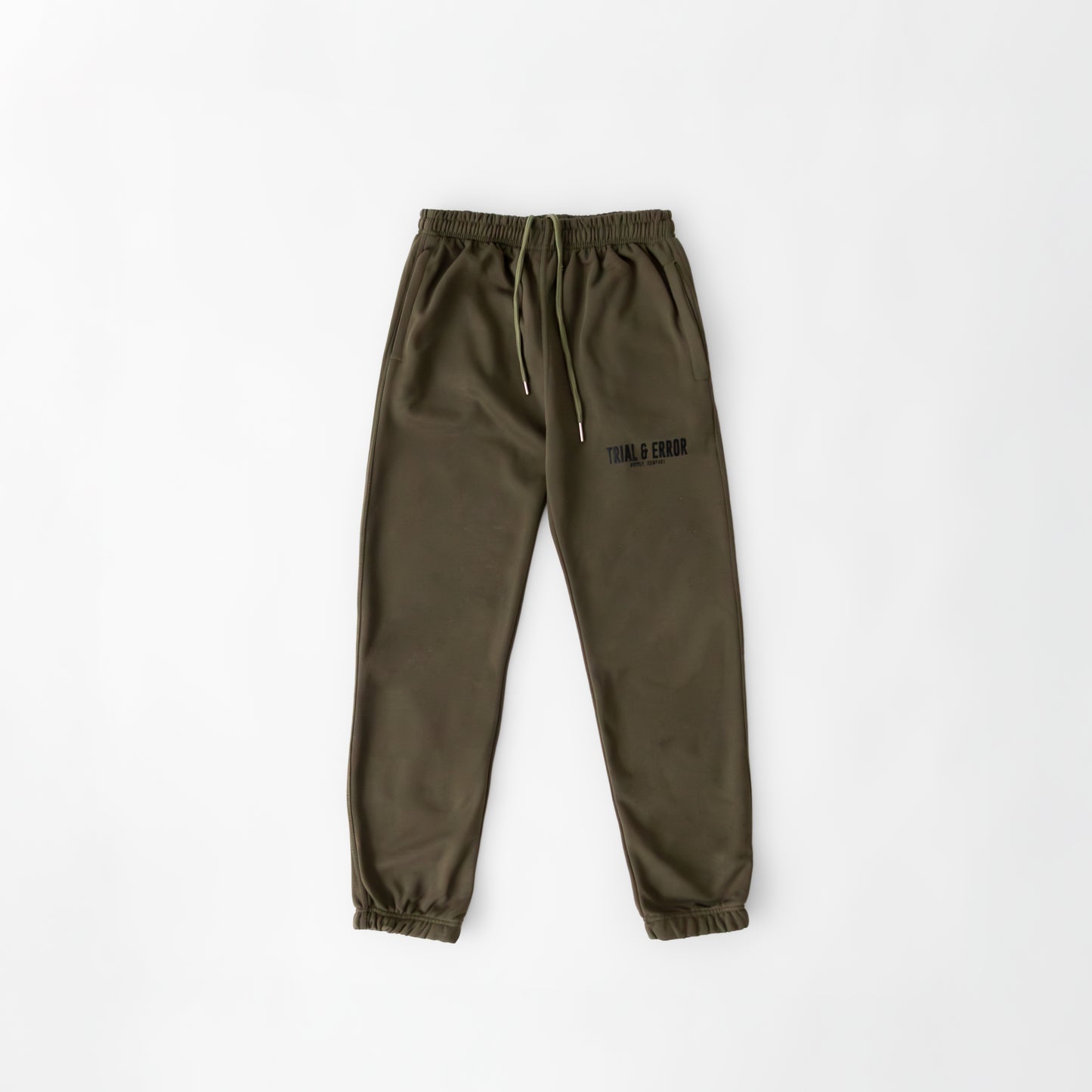 ESSENTIAL WEAR JOGGER SET